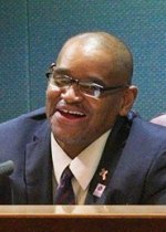 Lemoore's Eddie Neal pulls papers to run against Kings County Supervisor Joe Neves Lemoore Councilmember Eddie Neal